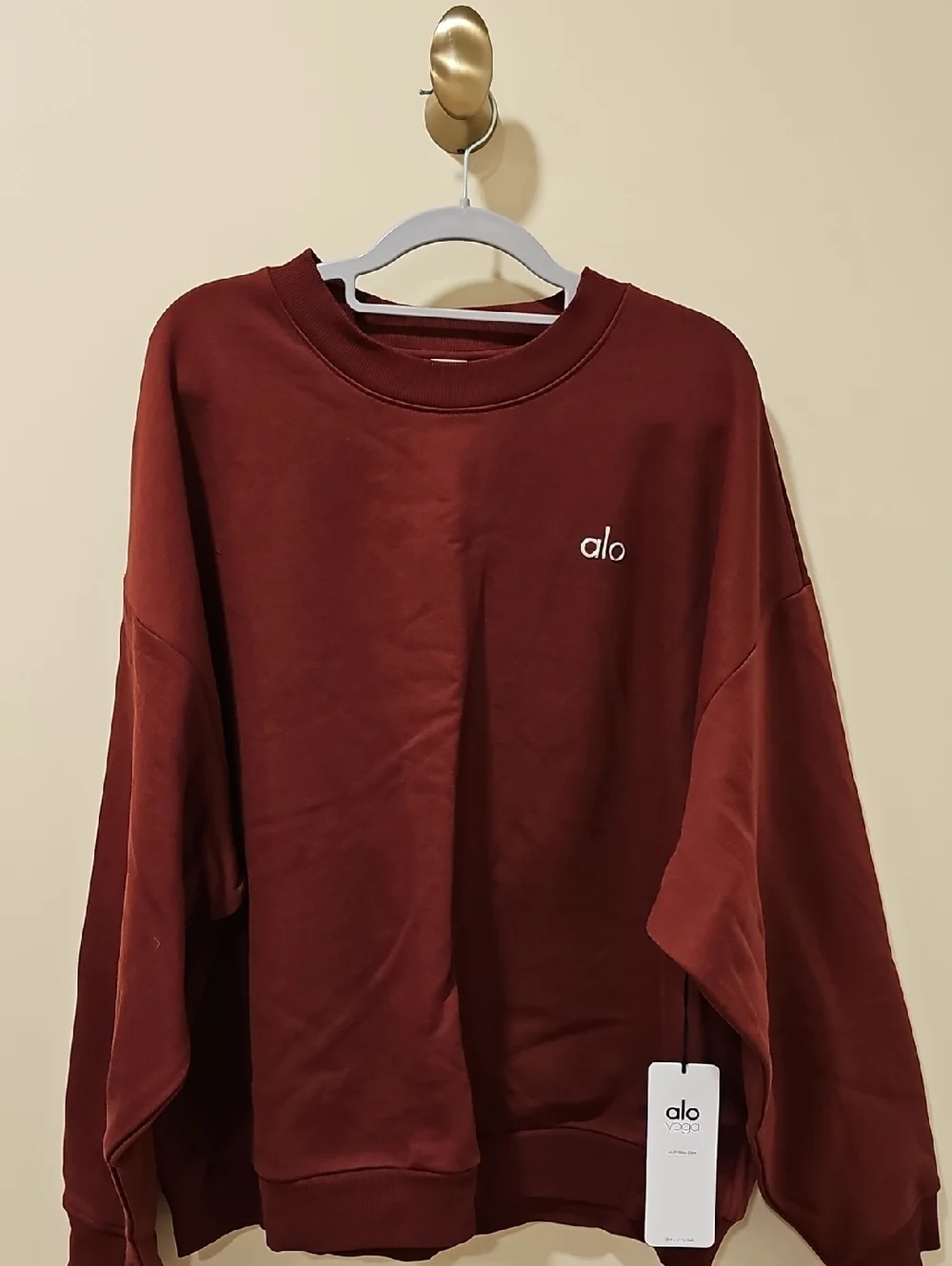ALO Yoga Accolade Crewneck Pullover Sweatshirt In Cranberry; Size XL; NWT - Picture 4 of 9